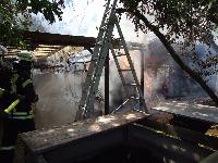 B2 - Gartenhausbrand