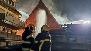 B4 - Feuer/Rauch Lagerhalle