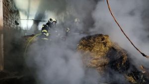 B4 - Feuer/Rauch Lagerhalle