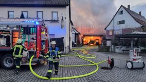 B4 - Feuer/Rauch Lagerhalle
