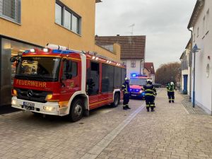 H1 - Rettung mit DLK Gebäude