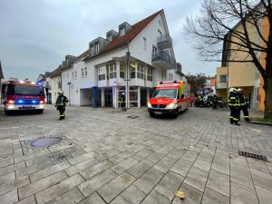 H1 - Rettung mit DLK Gebäude