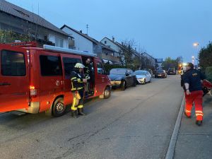 B4 - Feuer/Rauch Pers. in Gef. MFH