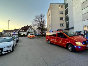 H1 - Rettung mit DLK Gebäude