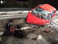 H2 - Verkehrsunfall mit eingeklemmter Person