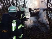 B2 - Gartenhausbrand