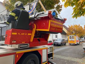H1 - Rettung mit DLK Gebäude
