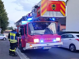H1 - Rettung mit DLK Gebäude