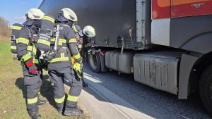 B2 - Feuer/Rauch Lkw