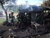 B2 - Gartenhausbrand
