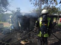 B2 - Gartenhausbrand