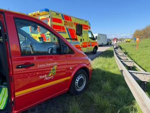 H1 - VU unkl. Lage Pkw