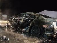 B3 - Fahrzeugbrand groß