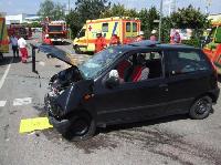 H2 - Verkehrsunfall mit eingeklemmter Person
