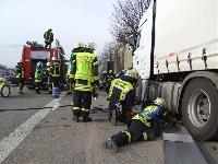 B3 - Fahrzeugbrand groß